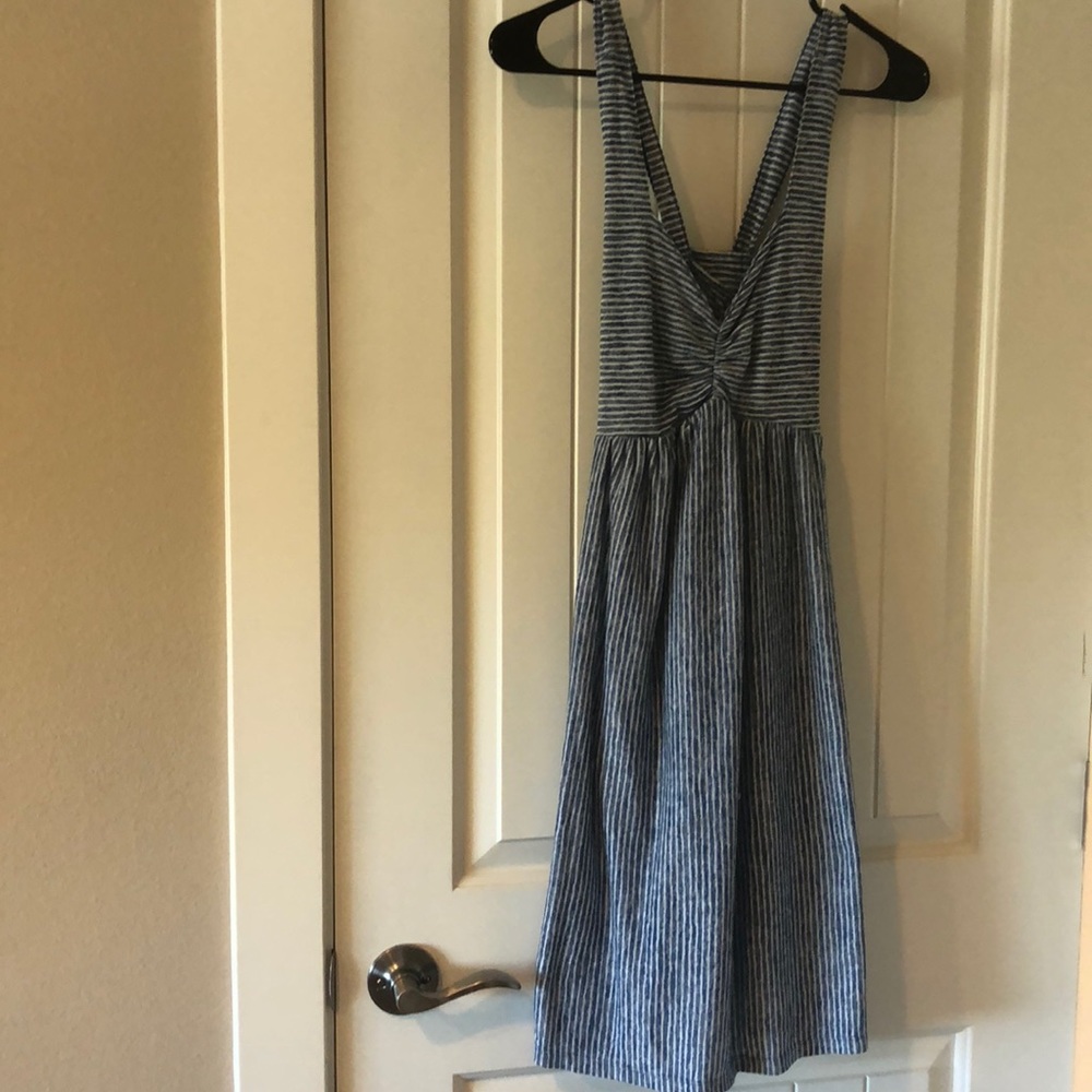 Universal Thread Cross Back dress